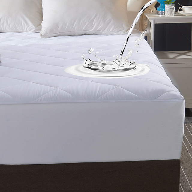 White Home Queensize 绗缝防水床垫保护套